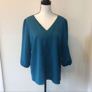 Skies are Blue Sienna Teal Top Size L